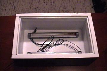 Open lightbox, showing internals
